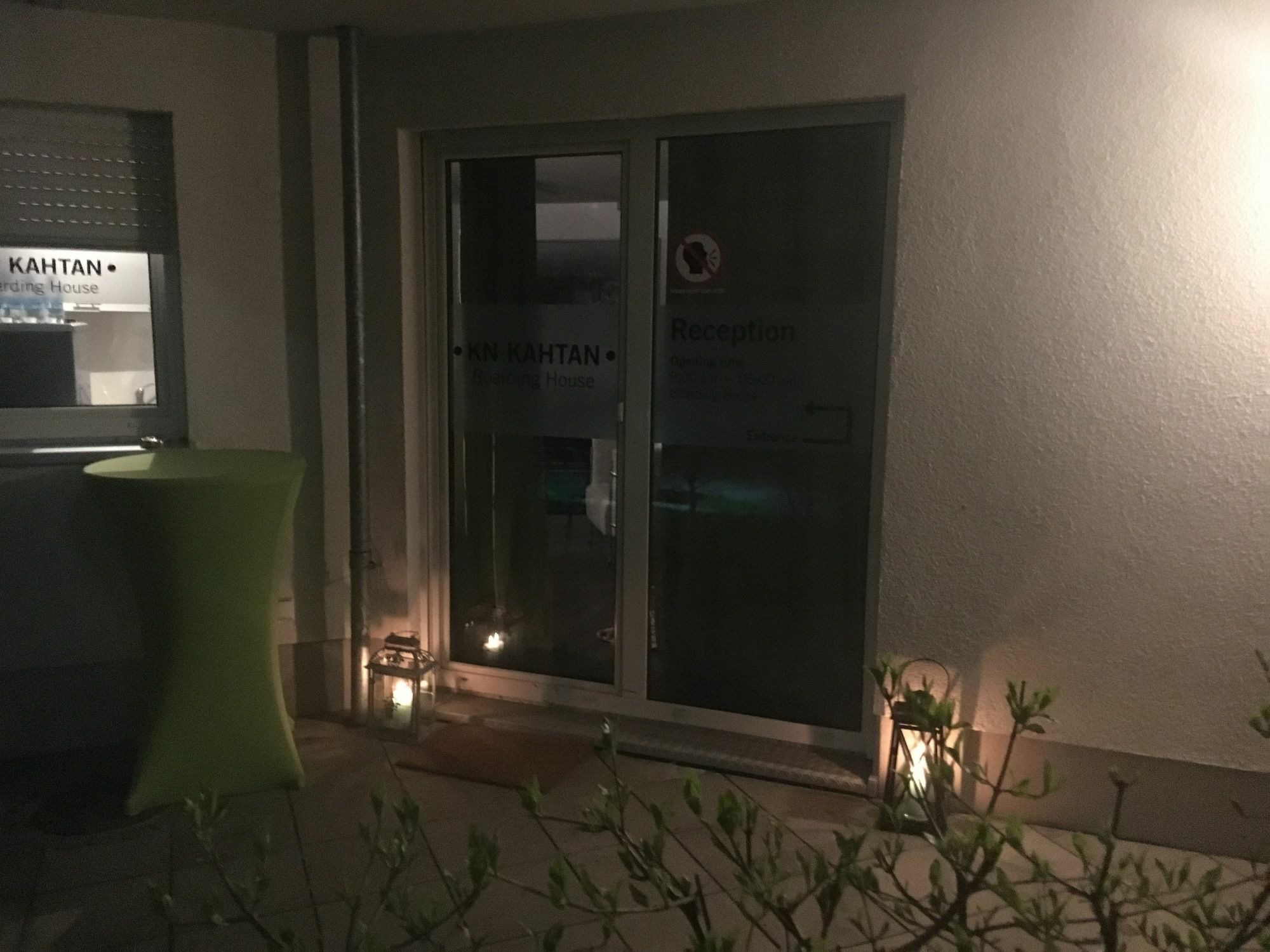 Kn Kahtan Boarding House *