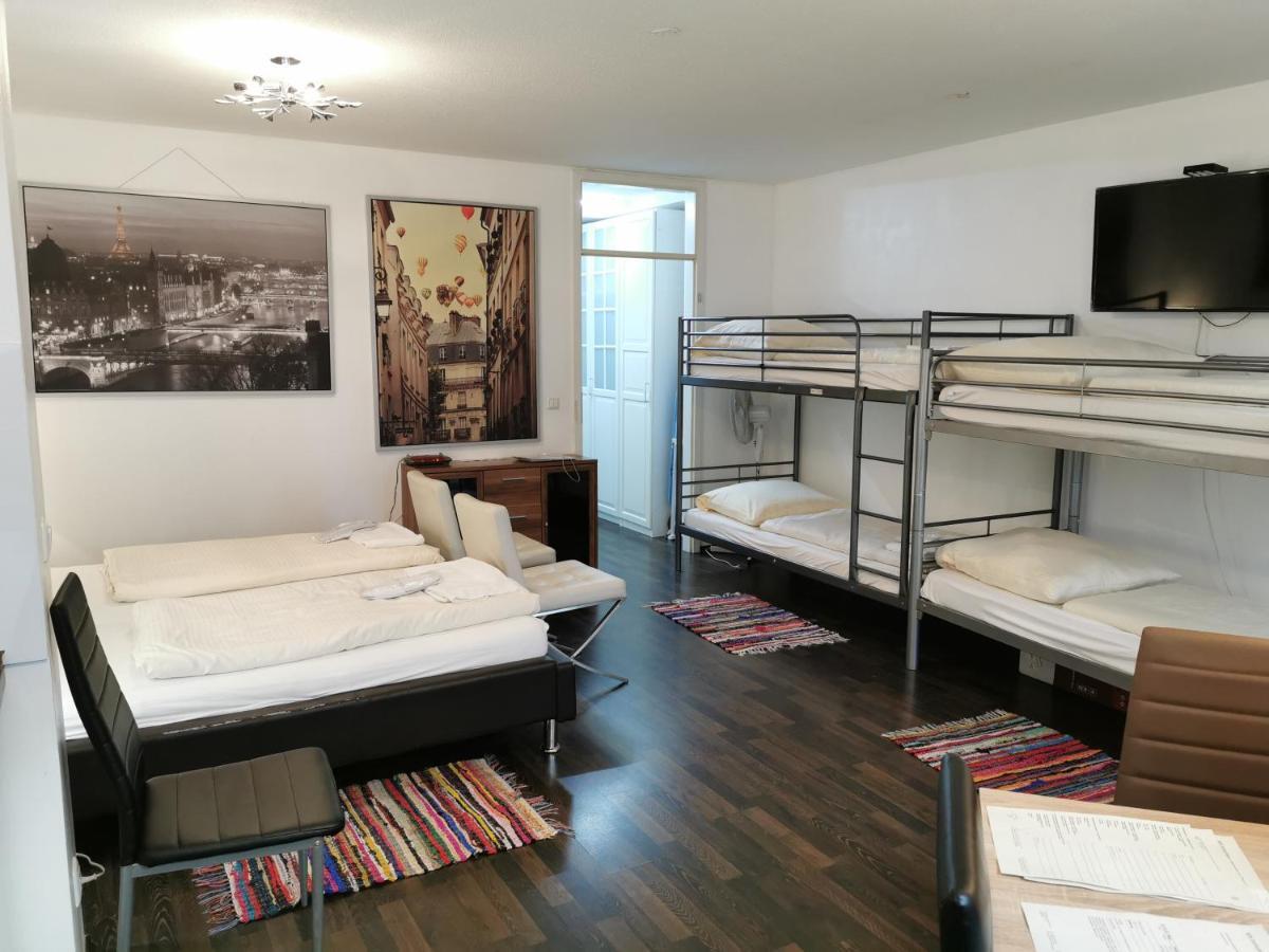 Kn Kahtan Boarding House Apartment Munich